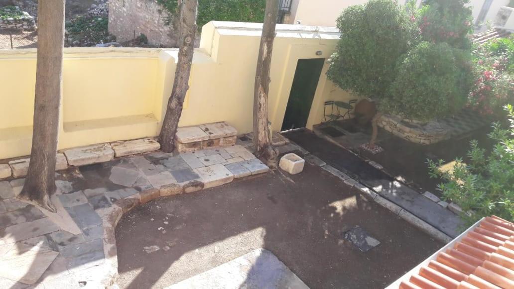 דירות אתונה A Painter'S House In Plaka מראה חיצוני תמונה