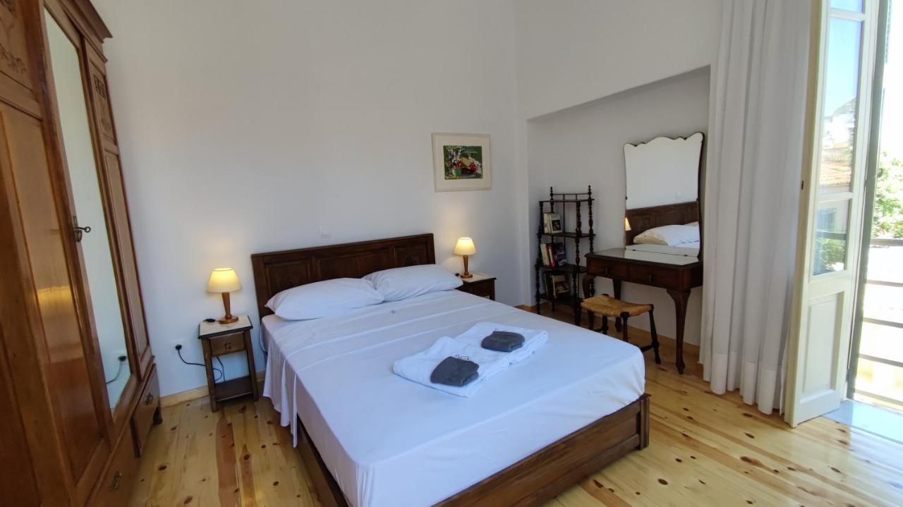 דירות אתונה A Painter'S House In Plaka מראה חיצוני תמונה