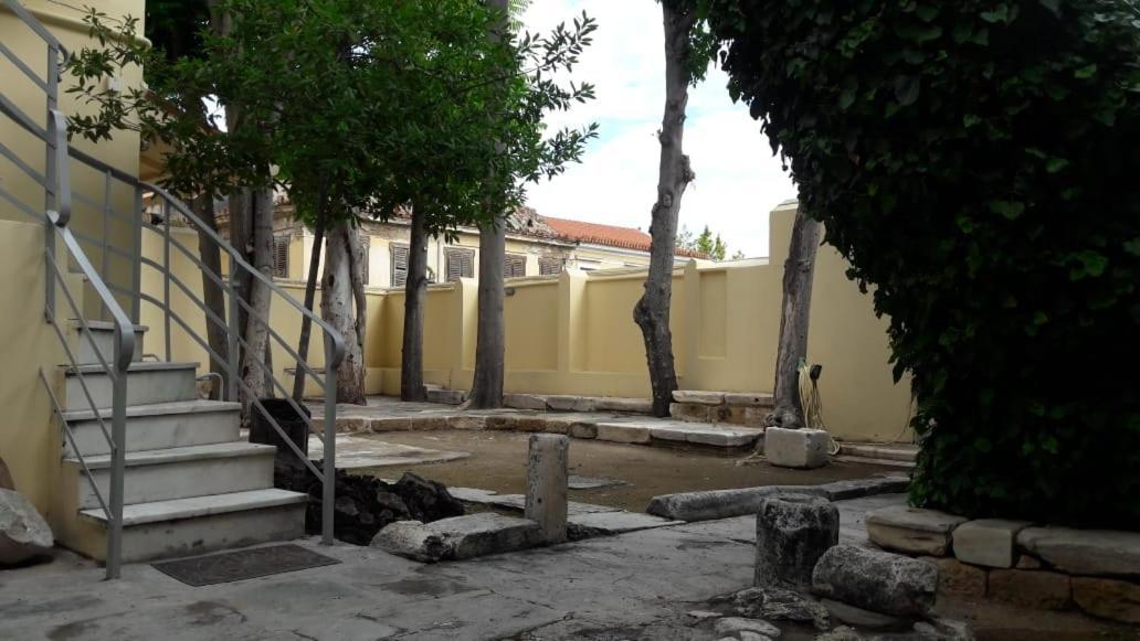 דירות אתונה A Painter'S House In Plaka מראה חיצוני תמונה