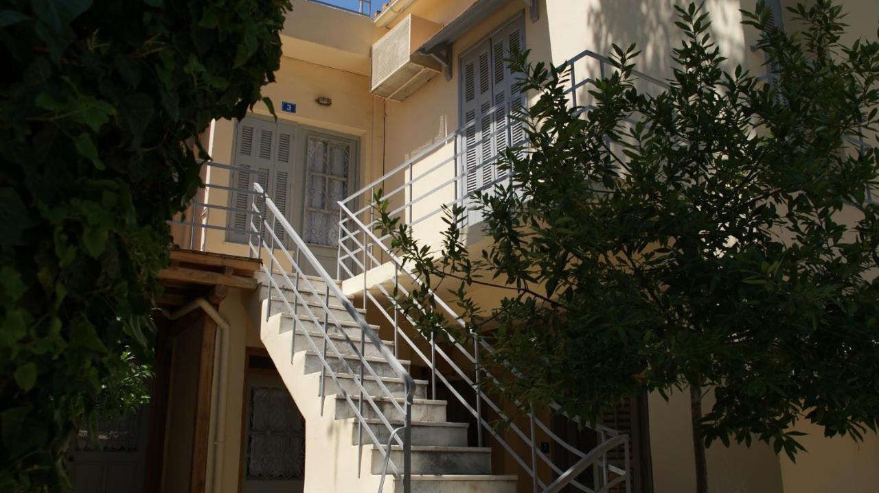 דירות אתונה A Painter'S House In Plaka מראה חיצוני תמונה